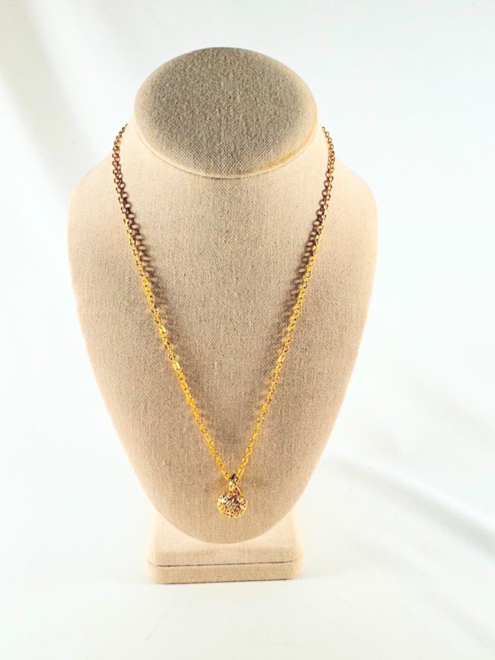 Pendant Vintage Monet Gold Tone Filigree (Made From Single Monet Earring)